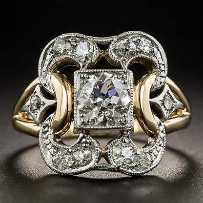 Vintage style ring with diamond centrepiece