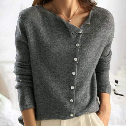 Ginevra™ - Elegant Sweater with Eye-catching Buttons