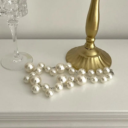 Chunky pearl necklace with drop detail