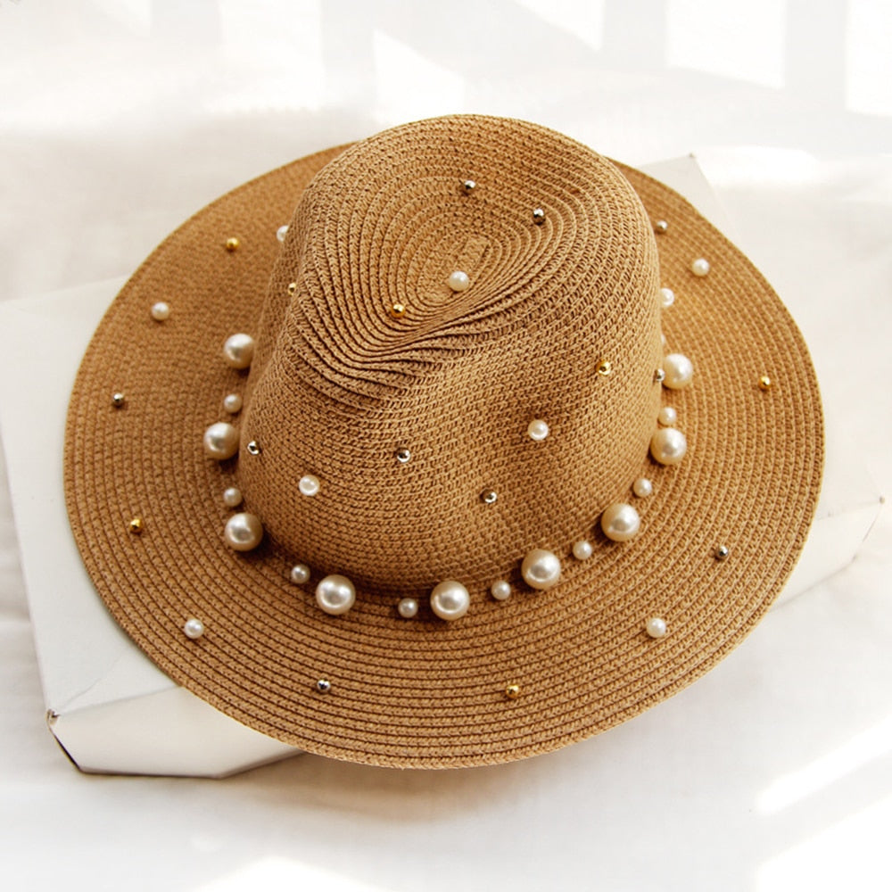 Elegant sun hat with pearl embellishments