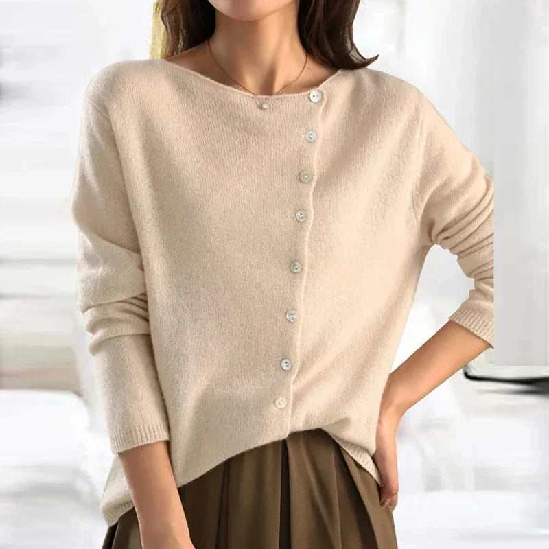 Ginevra™ - Elegant Sweater with Eye-catching Buttons