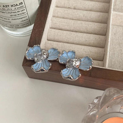 Elegant enamel flower stud earrings